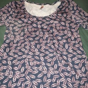Lularoe size XXS classic tee